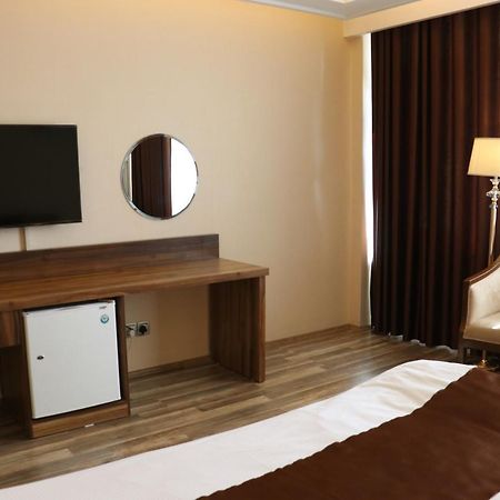 Resort & Hotel Intercontinental Kabul Exterior foto
